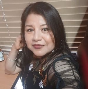 Meet your Posher, Reyna